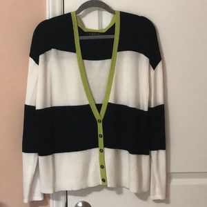 August Silk - L. Button front cardigan. NWOT